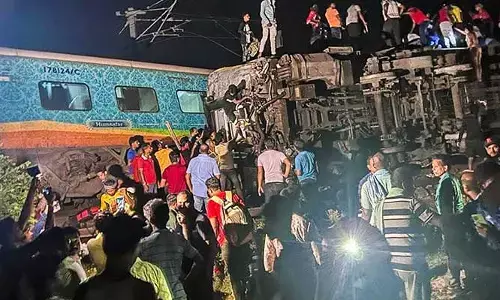ఒడిషా రైలు ప్రమాదంలో విస్తుపోయే నిజాలు.. కరెంట్ షాక్‌తో 40 మంది మృతి