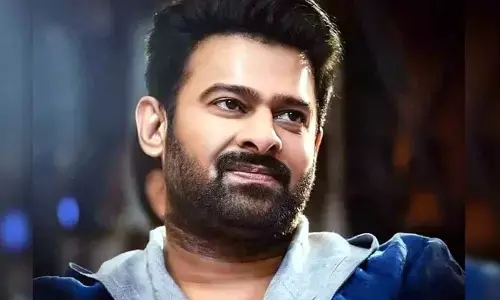 ప్రభాస్ నిర్మాతగా సీఎం జగన్ బయోపిక్.. మళ్లీ తెరపైకి షర్మిల ఇష్యూ