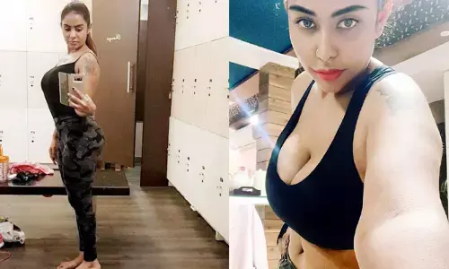 Sri Reddy: టైట్ అవుట్‌ఫిట్‌లో జిమ్ చేసిన శ్రీ రెడ్డి.. ఆడేసుకుంటున్న నెటిజన్లు