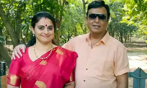 అదో జిగేల్ రాణి.. నువ్వో లత్కోర్ గాడివి.. నరేష్‌, పవిత్రను పచ్చి బూతులు తిట్టిన నెటిజన్ (వీడియో)