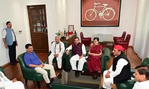 అఖిలేష్ యాద‌వ్‌తో ఢిల్లీ సీఎం కేజ్రీవాల్ భేటీ..