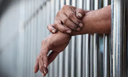 డ్రంక్ అండ్ డ్రైవ్ కేసులో నలుగురికి జైలు శిక్ష