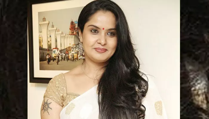 డబ్బు కోసం ఎస్టీడీ బూత్లో పని చేసిన స్టార్ నటి..! డబ్బు కోసం ఎస్టీడీ బూత్లో పని చేసిన స్టార్ నటి..!