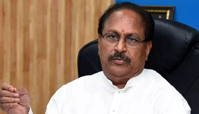 రాబందులొస్తున్నాయ్..జాగ్రత్త: మంత్రి కొట్టు సత్యనారాయణ సెటైర్లు రాబందులొస్తున్నాయ్..జాగ్రత్త: మంత్రి కొట్టు సత్యనారాయణ సెటైర్లు