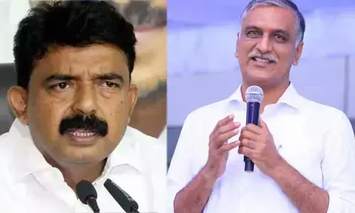 ఎన్టీఆర్‌కు చంద్రబాబు ఏం చేశారో... కేసీఆర్‌కు హరీశ్‌రావు అదే చేస్తారు: మాజీమంత్రి పేర్ని నాని