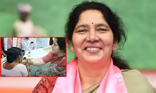 Satyavati Rathod :కేసీఆర్‌పై అభిమానంతో పచ్చబొట్టు వేయించుకున్న మంత్రి