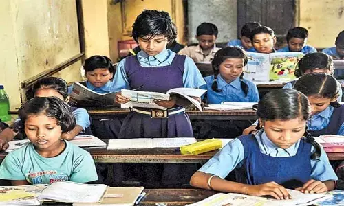 చదువుల్లో నాణ్యత ప్రభుత్వాల బాధ్యత..!