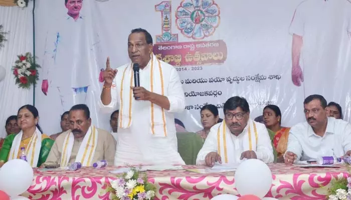 భవిష్యత్  అంతా మహిళలదే: మంత్రి మల్లారెడ్డి