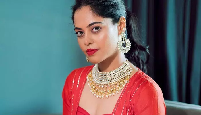 నేడు బిందు మాధవి పుట్టిన రోజు నేడు బిందు మాధవి పుట్టిన రోజు