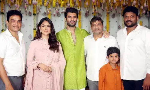 పూజా కార్యక్రమాలతో ప్రారంభమైన విజయ్ దేవరకొండ, మృణాల్ ఠాకూర్ సినిమా..