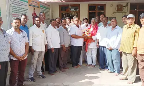 ‘రైతు బీమా’ రూల్స్ ‘గీత బీమా’కు వర్తింపజేయాలి: ఎమ్మెల్సీ జీవన్ రెడ్డి.