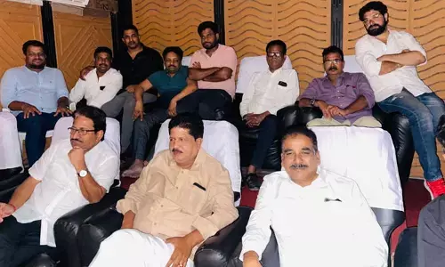 ఆదిపురుష్​ సినిమాను వీక్షించిన ఎమ్మెల్యే మాధవరం కృష్ణారావు..