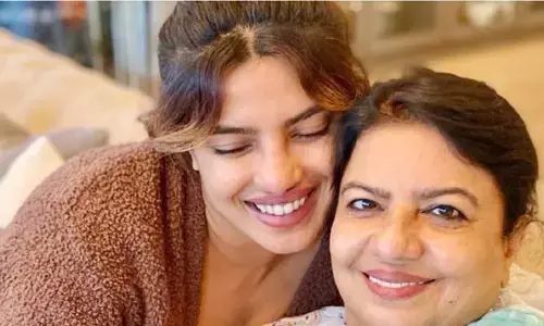 తల్లిని తలచుకుంటూ ప్రియాంక ఎమోషనల్.. పోస్ట్ వైరల్