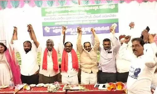 Nellore: ఏపీలో మళ్లీ అగ్రిమంటలు.. సీఎం జగన్ మోసం చేశారంటూ టీడీపీ ఫైర్