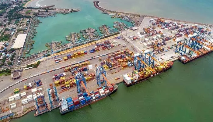 Visakha Port: సరుకు రవాణాలో సరికొత్త రికార్డు Visakha Port: సరుకు రవాణాలో సరికొత్త రికార్డు