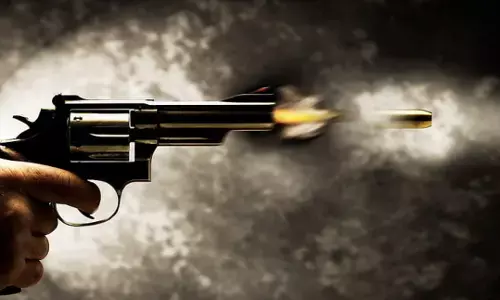 రూ.10 వేల లోన్ కోసం ఇద్దరిని కాల్చి చంపారు