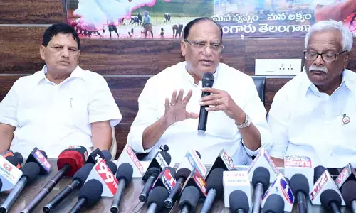 బట్టి విక్రమార్క ది గమ్యం, గమనం లేని పాద యాత్ర.. శాసనమండలి ఛైర్మన్ గుత్తా సుఖేందర్ రెడ్డి