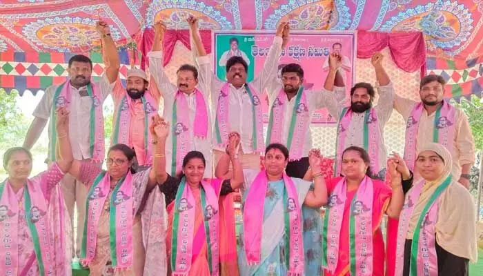 కేసీఆర్ కుటుంబ పాలనతో తెలంగాణ ఆగం..నరాల సత్యనారాయణ కేసీఆర్ కుటుంబ పాలనతో తెలంగాణ ఆగం..నరాల సత్యనారాయణ