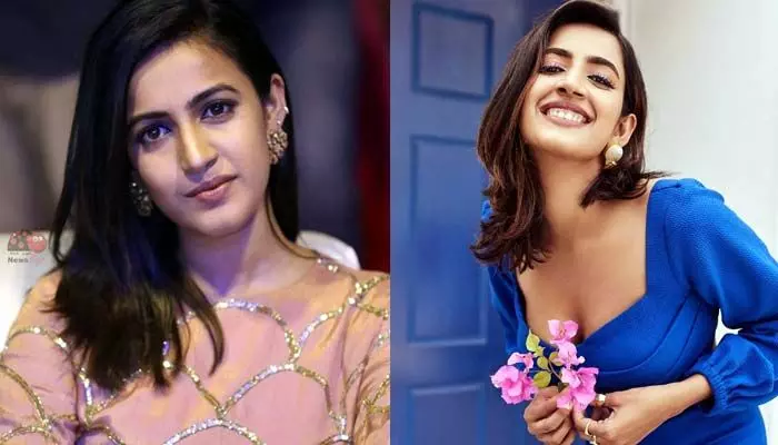 బావలతో కంట్రోల్లో లేని నిహారిక.. అందుకే కాపురం కుప్పకూలింది..? బావలతో కంట్రోల్లో లేని నిహారిక.. అందుకే కాపురం కుప్పకూలింది..?