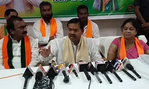 తెలంగాణాను అప్పులపాలు చేసింది కేసీఆర్ : కేంద్రమంత్రి బీఎల్.వర్మ