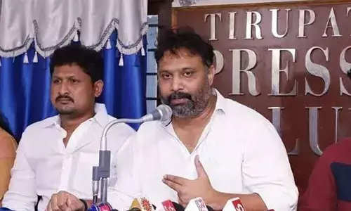 ముద్రగడ కాపు ఉద్యమ నాయకుడు కాదు.. కాపు కులద్రోహి: కిరణ్ రాయల్