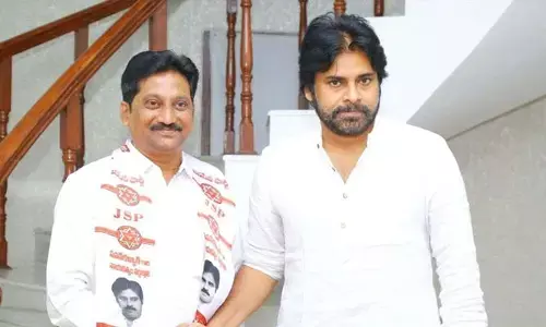 ముద్రగడ ఉచిత సలహాలు మానుకోవాలి.. జనసేన అధికార ప్రతినిధి కూసంపూడి శ్రీనివాస్