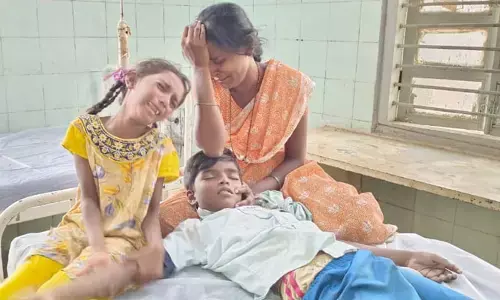 ఈతకు వెళ్లి బాలుడు మృతి