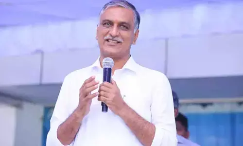 సుతి లేని బీజేపీ.. మతి లేని కాంగ్రెస్: మంత్రి హరీష్ రావు స్ట్రాంగ్ కౌంటర్