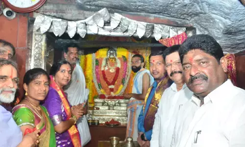 తిరుపతి తరహాలో యాదాద్రి అభివృద్ది.. ఎమ్మెల్యే పద్మా దేవేందర్ రెడ్డి