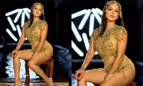 Sunny Leone : ఇంటర్నెట్‌ను షేక్ చేస్తున్న సన్నీ లియోన్..