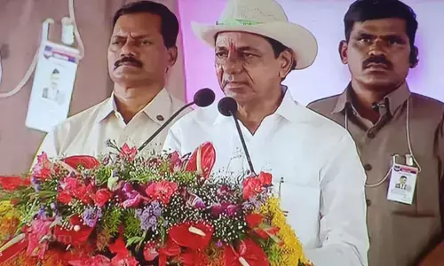 CM KCR:చీకట్లను పారదోలి.. వెలుగులు పంచుతున్నాం..
