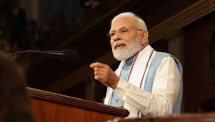 విపక్షాలపై కోపం వద్దు.. జాలిచూపండి!: బీజేపీ శ్రేణులతో పీఎం మోడీ విపక్షాలపై కోపం వద్దు.. జాలిచూపండి!: బీజేపీ శ్రేణులతో పీఎం మోడీ