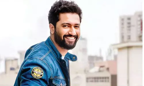 Vicky Kaushal:  యంగ్ హీరోకు అంగస్తంభన సమస్య.. అసంతృప్తితో తరుచూ గొడవ పడుతున్న భార్య
