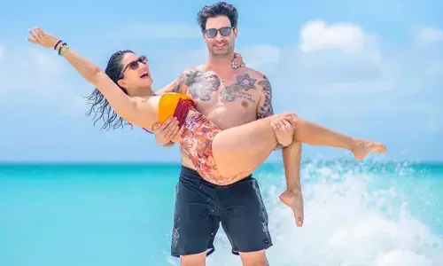 సన్నీలియోన్ ఆమె భర్త కలిసి డ్రగ్స్ అమ్ముతున్నారు వారిని బ్యాన్ చేయండి.. ట్వీట్ వైరల్