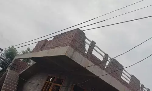 ప్రమాదం జరిగితేనే స్పందిస్తారా..