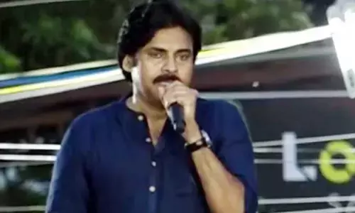 Pawan Varahi Yatra: 15 రోజులే టైమ్.. ఆ రోడ్డు వేయిస్తారా, లేదా?