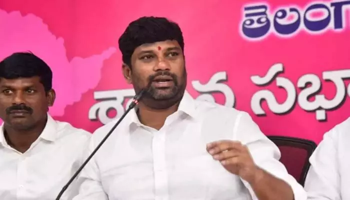 బాల్క సుమన్ చుట్టూ అసమ్మతి సెగ..! బాల్క సుమన్ చుట్టూ అసమ్మతి సెగ..!