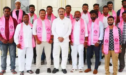 Hyd: ఏపీ బీఆర్ఎస్‌లోకి భారీగా చేరికలు.. సీఎం జగన్‌పై తీవ్ర విమర్శలు