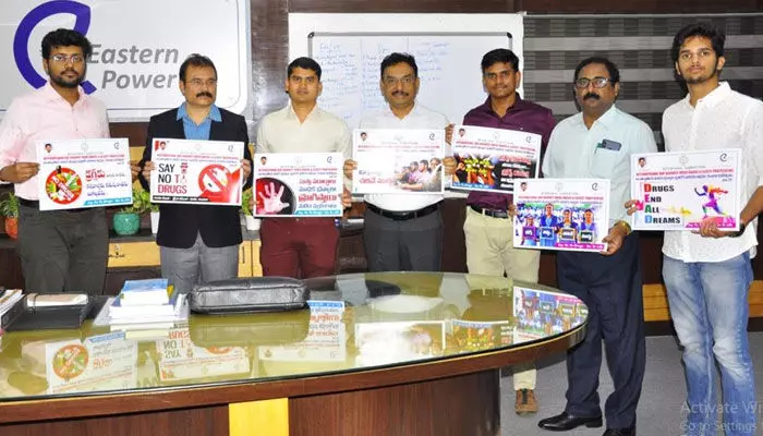 యువత మాదక ద్రవ్యాలకు దూరంగా ఉండాలి.. ఈపీడీసీఎల్ సీఎండీ పృథ్వీతేజ్ యువత మాదక ద్రవ్యాలకు దూరంగా ఉండాలి.. ఈపీడీసీఎల్ సీఎండీ పృథ్వీతేజ్
