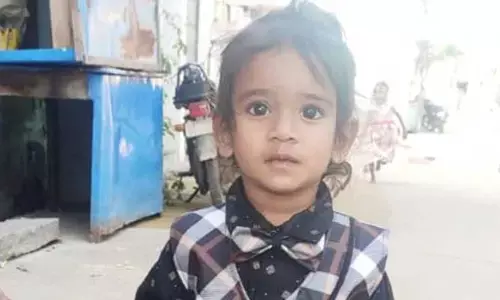 Tragedy: ఆడుకుంటున్న బాలుడు సంపులో పడి మృతి