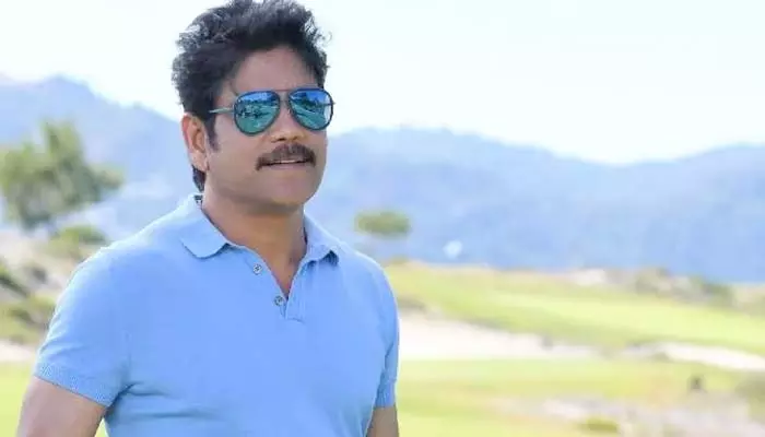 Nagarjuna తో ముద్దు సీన్స్ చేయడం వల్లే ఆఫర్స్ తగ్గాయి: స్టార్ హీరోయిన్ హాట్ కామెంట్స్