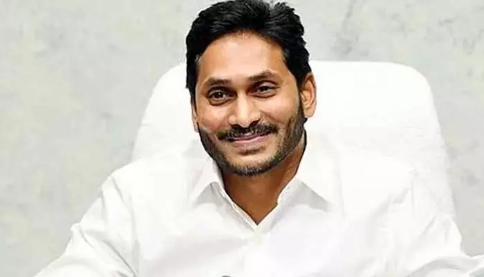 Ap News: మళ్లీ ఢిల్లీకి సీఎం జగన్.. వ్యూహం ఇదే..!