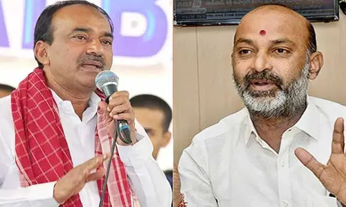 ఒకే సమావేశంలో బండి, ఈటల.. కారణమిదే!