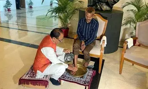 ఈ  సత్కారం ఓ బలమైన సంకేతం