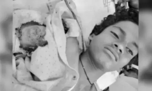 విద్యుత్ వైర్ మీదపడి యువకుడు మృతి