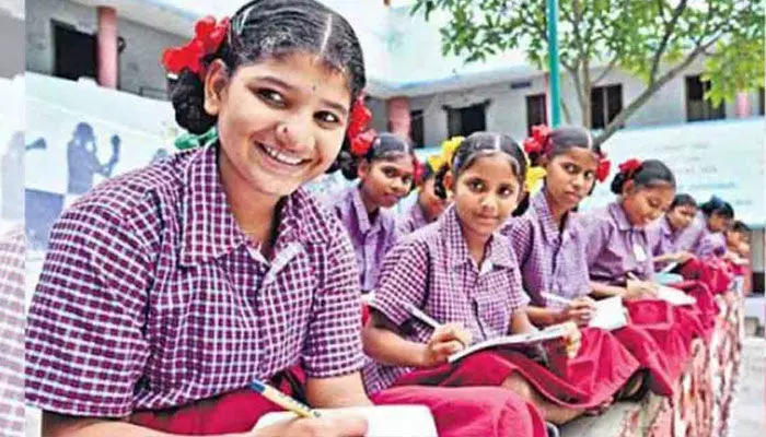 ఈ నెల 12న పాఠశాలలు, జూనియర్ కళాశాలల బంద్.. పిలుపునిచ్చిన వామపక్ష విద్యార్థి సంఘాలు ఈ నెల 12న పాఠశాలలు, జూనియర్ కళాశాలల బంద్.. పిలుపునిచ్చిన వామపక్ష విద్యార్థి సంఘాలు