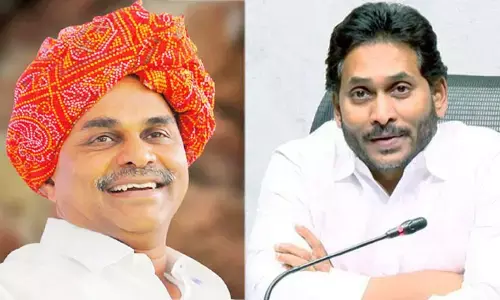 మీ జయంతి మాకు పండుగ రోజు.. సీఎం జగన్ ఎమోషనల్