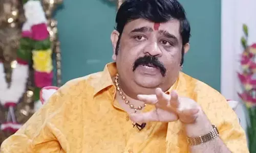 నిహారిక జీవితం శ్రీజలాగే మారుతుంది కానీ.. వేణుస్వామి కామెంట్స్ వైరల్