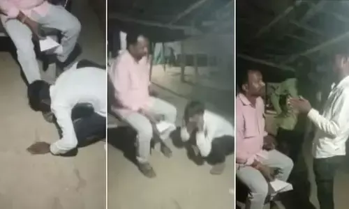 యూపీలో ఘోరం.. దళిత యువకుడిని కొట్టి చెప్పులు నాకించారు