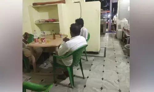 మందు బాబులకు అడ్డగా బిర్యానీ సెంటర్లు..